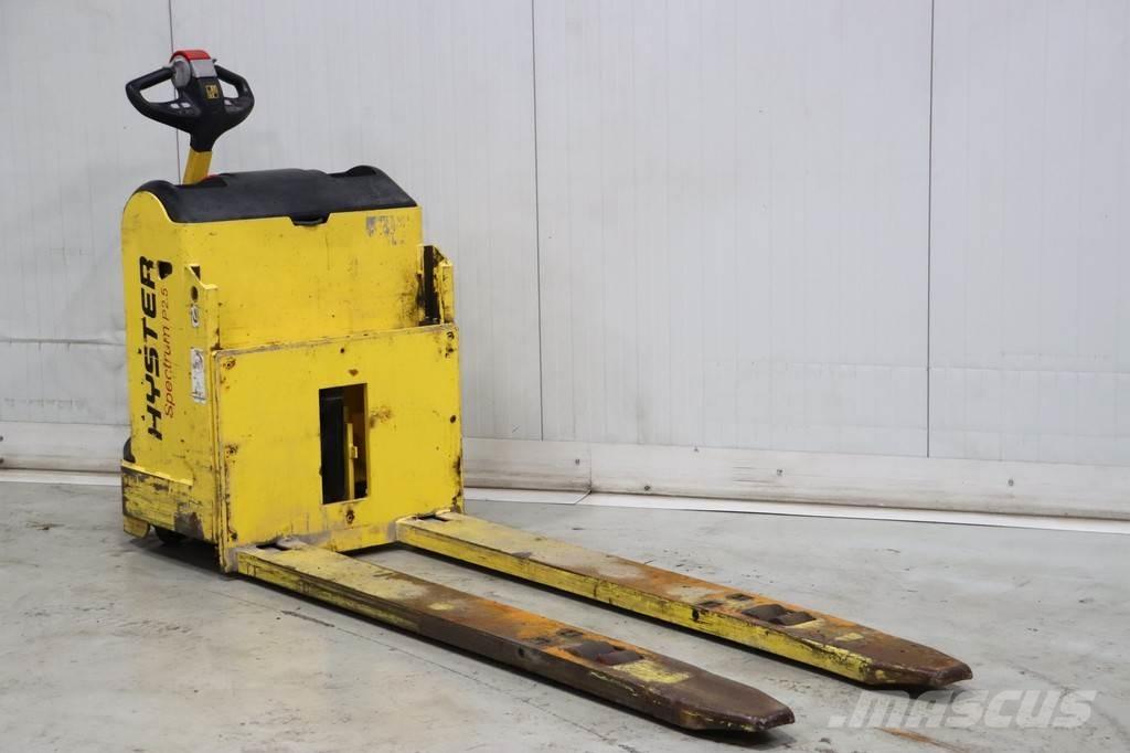 Hyster P2.5 Lavansiirtotrukit