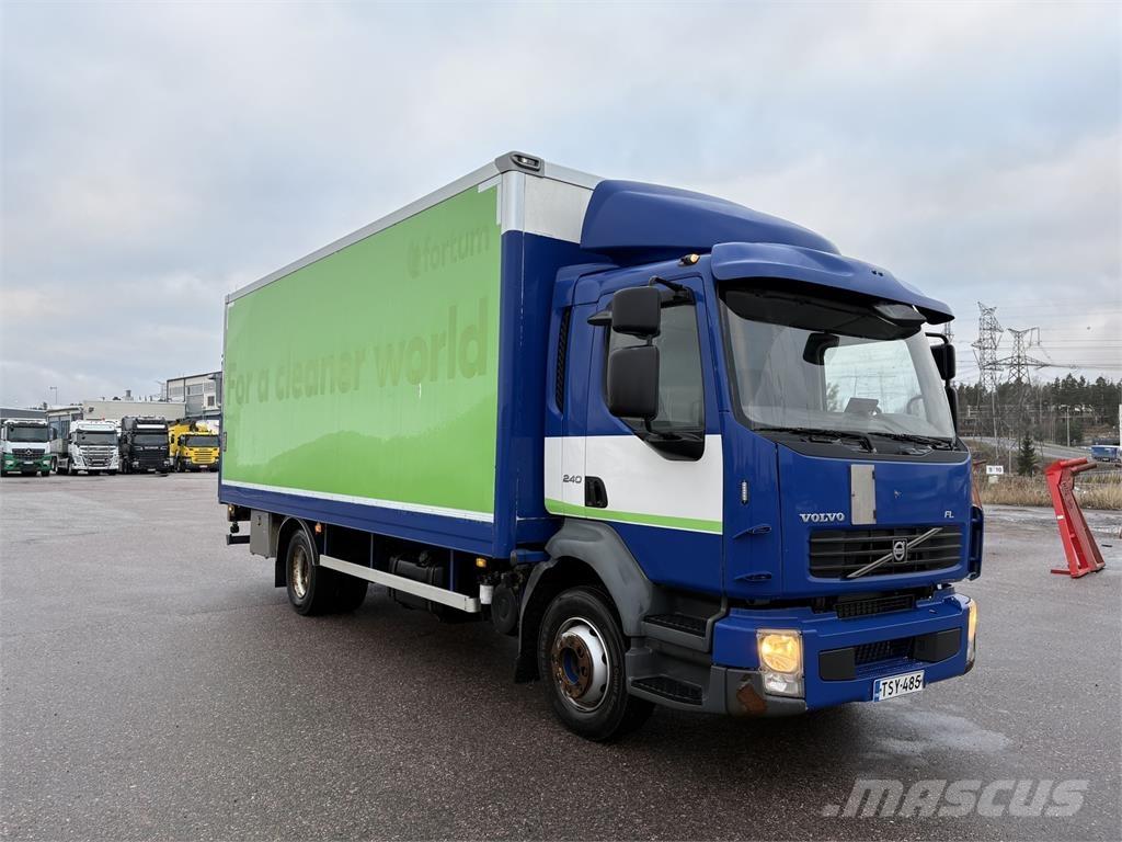 Volvo FL240 4x2 Umpikorikuorma-autot