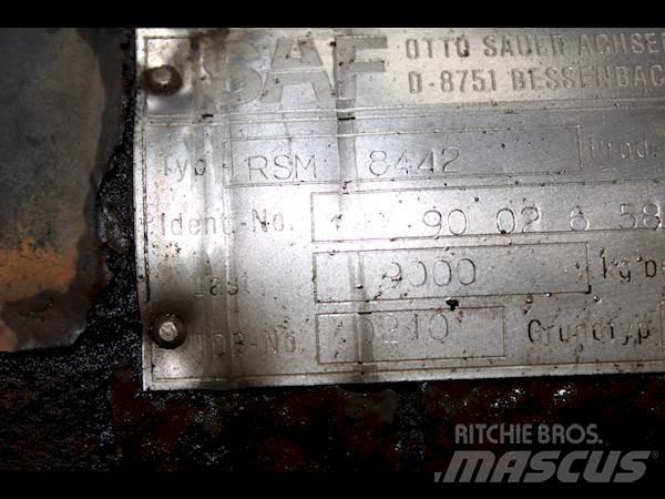 SAF RSM 8442 Akselit