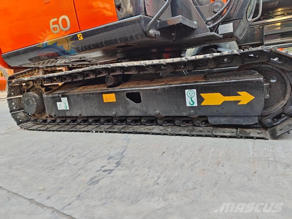 Hitachi ZX 60 Minikaivukoneet < 7t