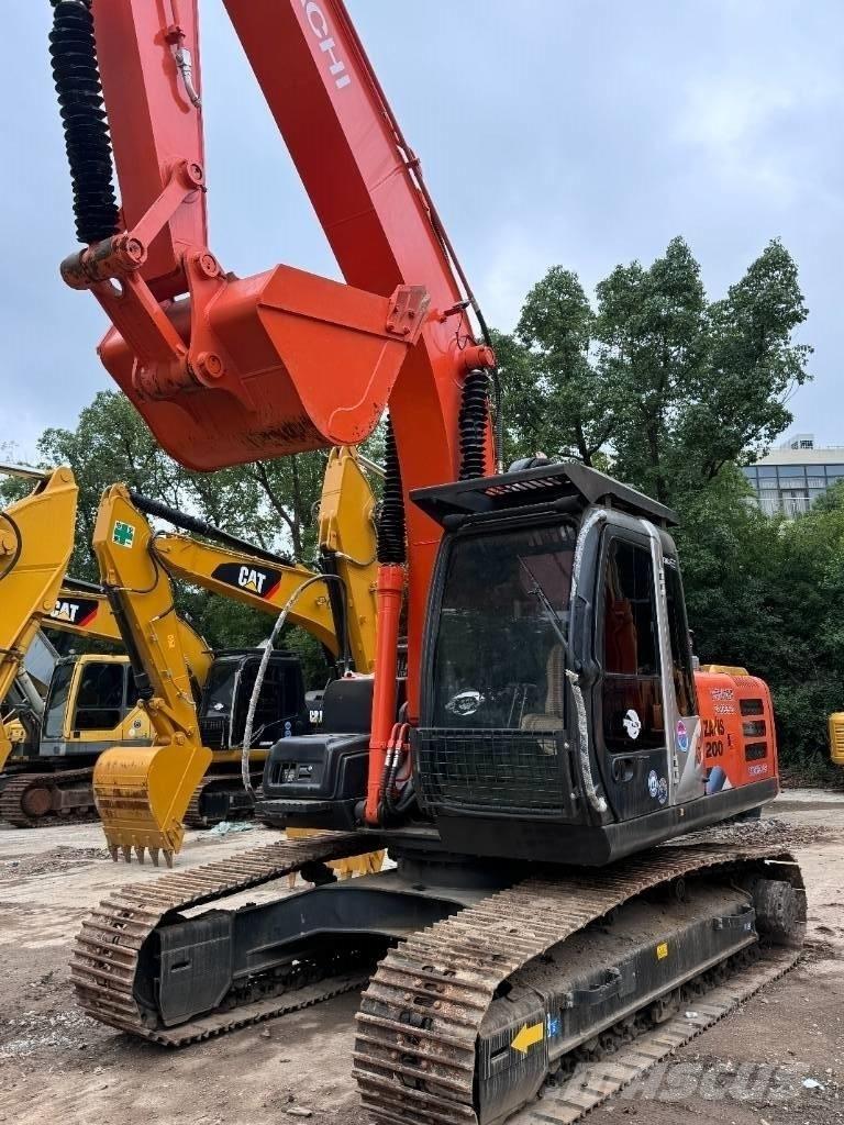 Hitachi ZX 200 Telakaivukoneet