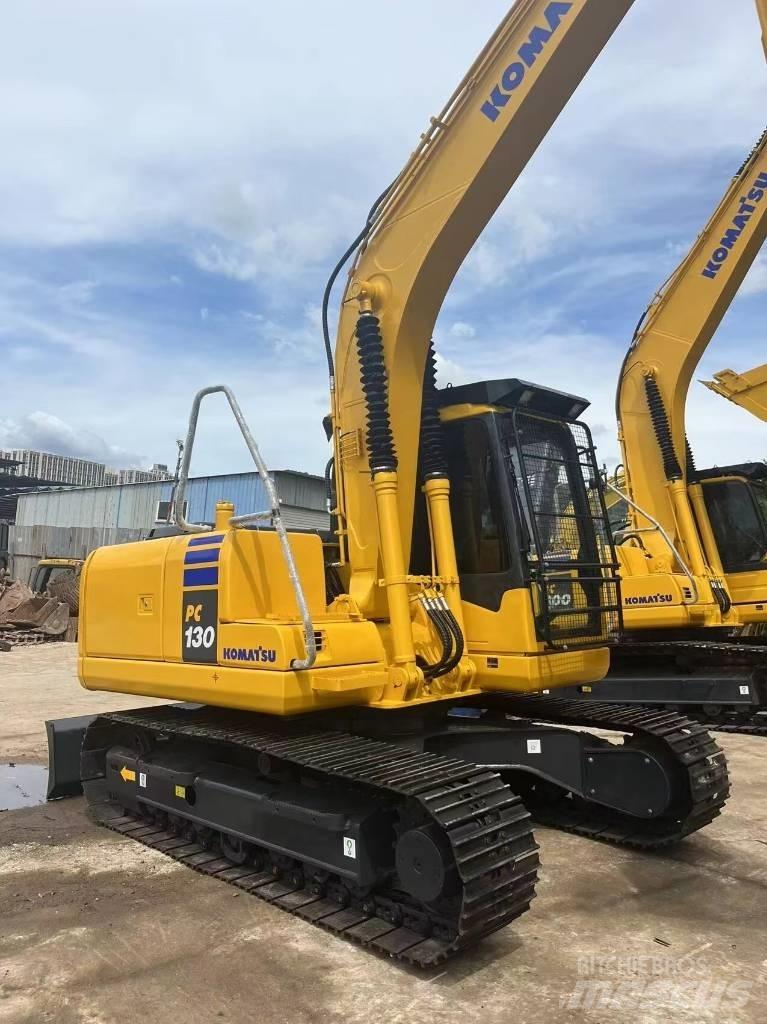 Komatsu PC 130 Midikaivukoneet 7t - 12t