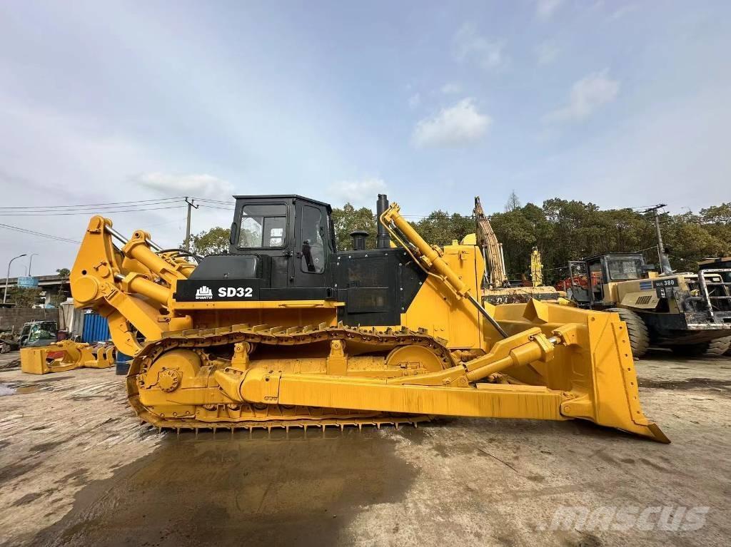 Shantui SD 32 Telakaivukoneet
