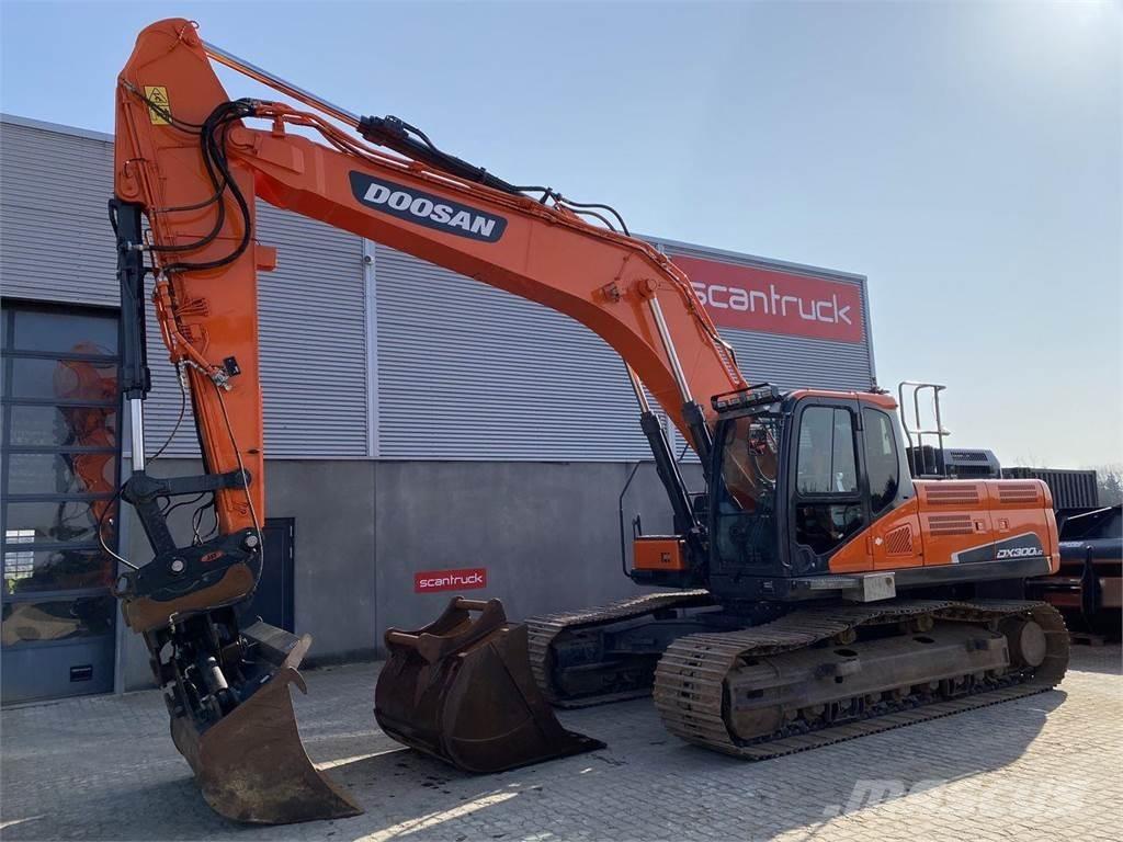 Doosan DX300LC-5 Telakaivukoneet