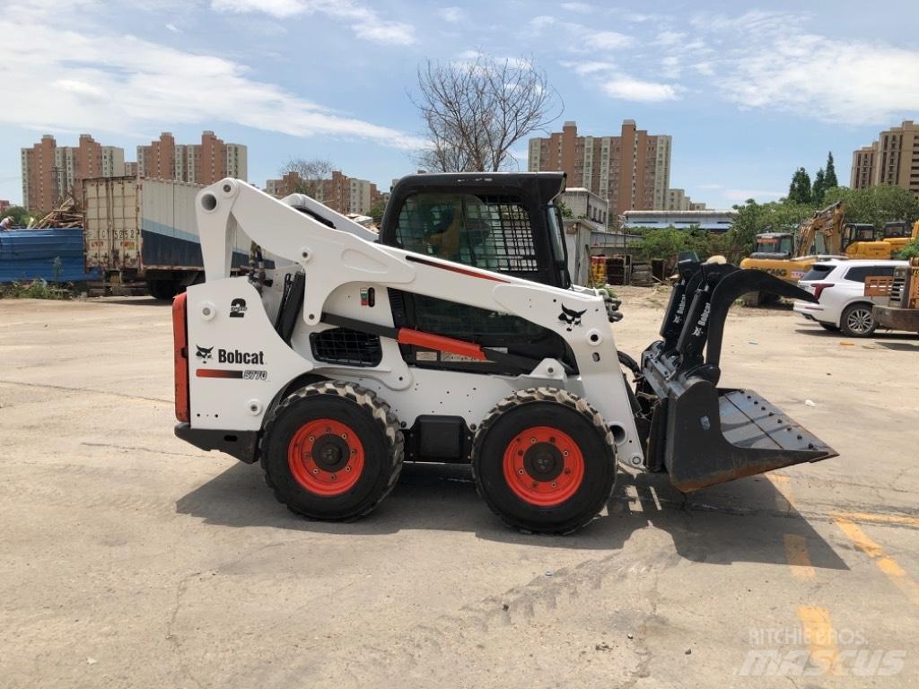 Bobcat S 770 Liukuohjatut kuormaajat