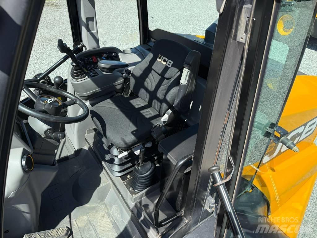 JCB TM 320 Maatalouskurottajat