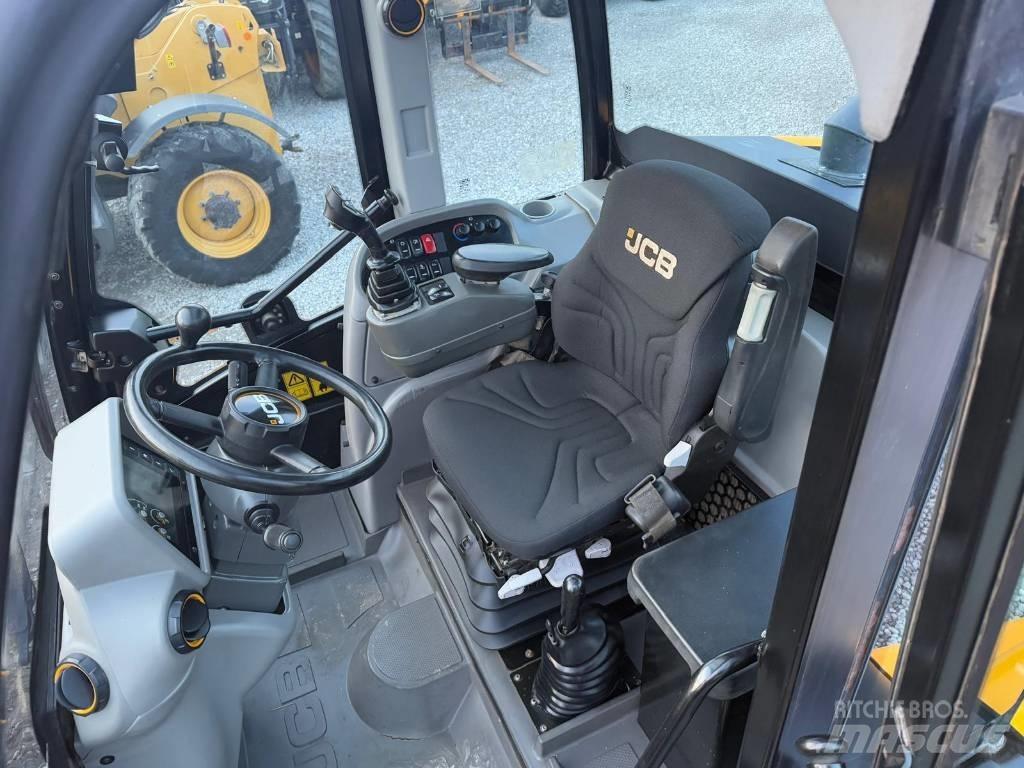 JCB TM 320 Maatalouskurottajat