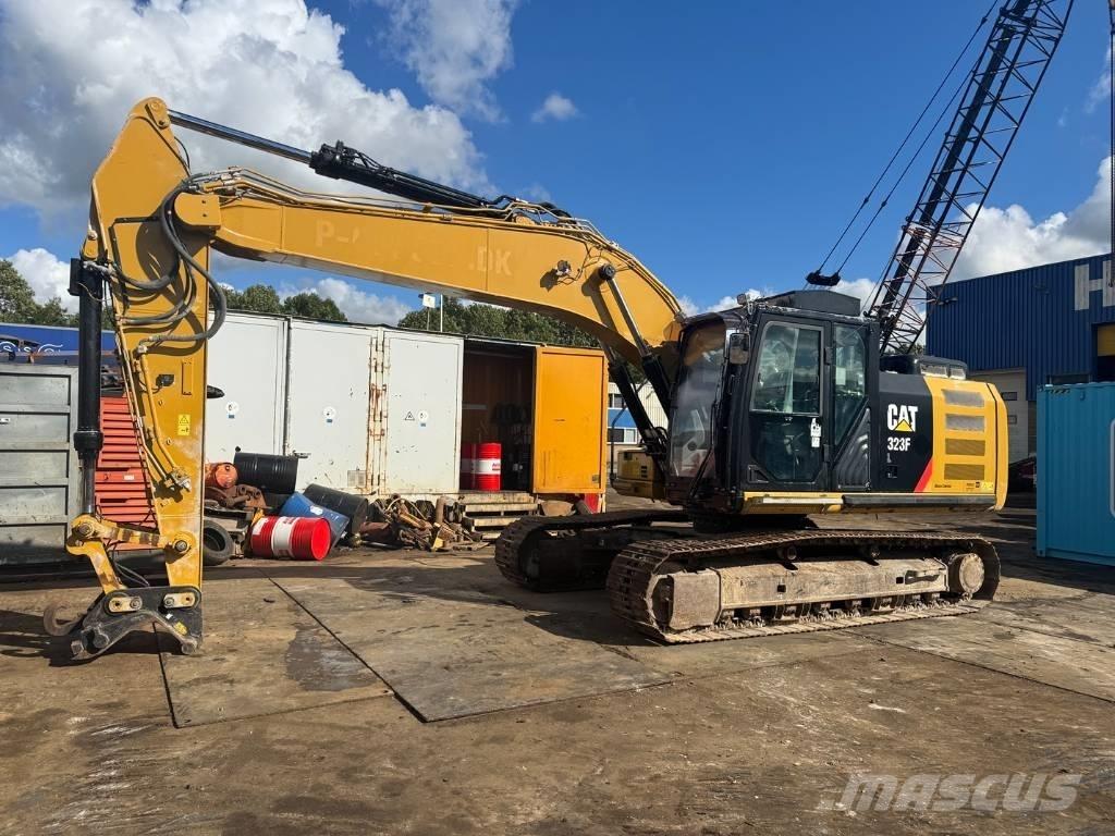 CAT 323 F L Telakaivukoneet
