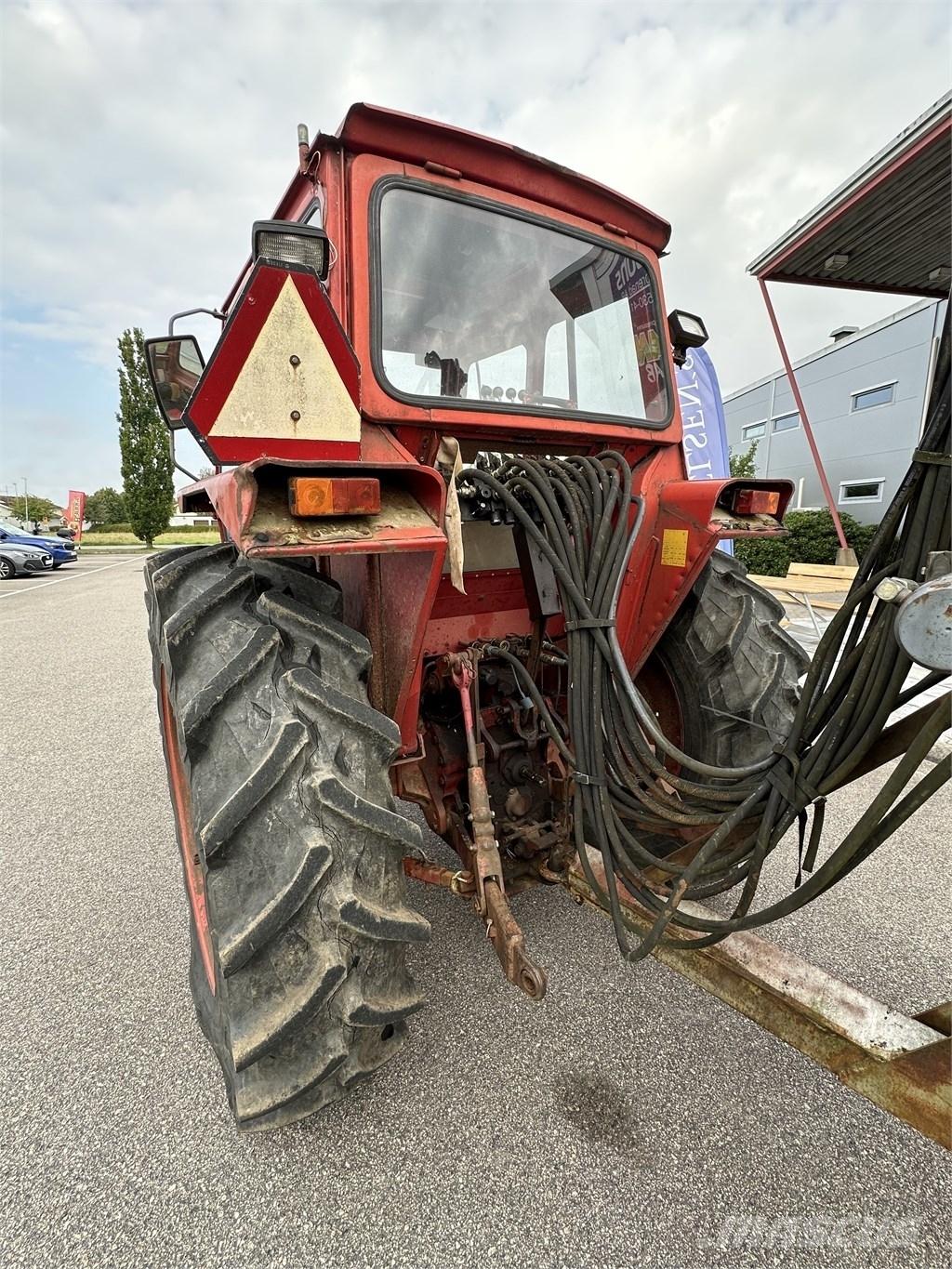 Volvo BM 500 Traktorit