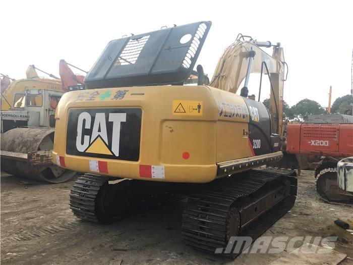 CAT 320 D2 L Telakaivukoneet