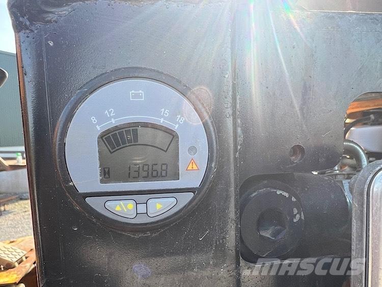 Thwaites 6T Swivel Minidumpperit