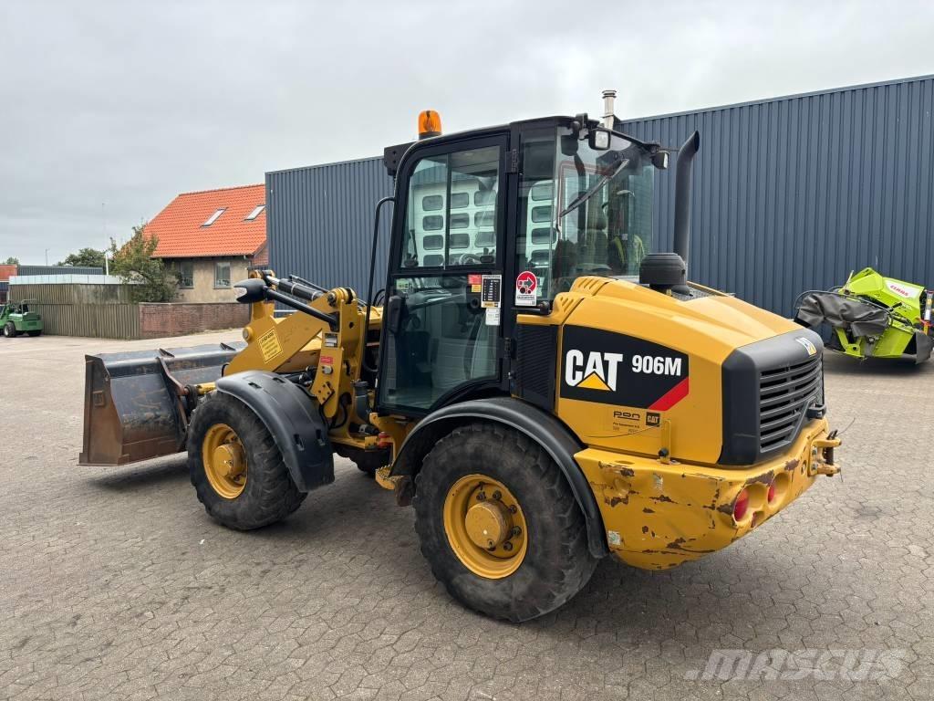 CAT 906 M Pyöräkuormaajat
