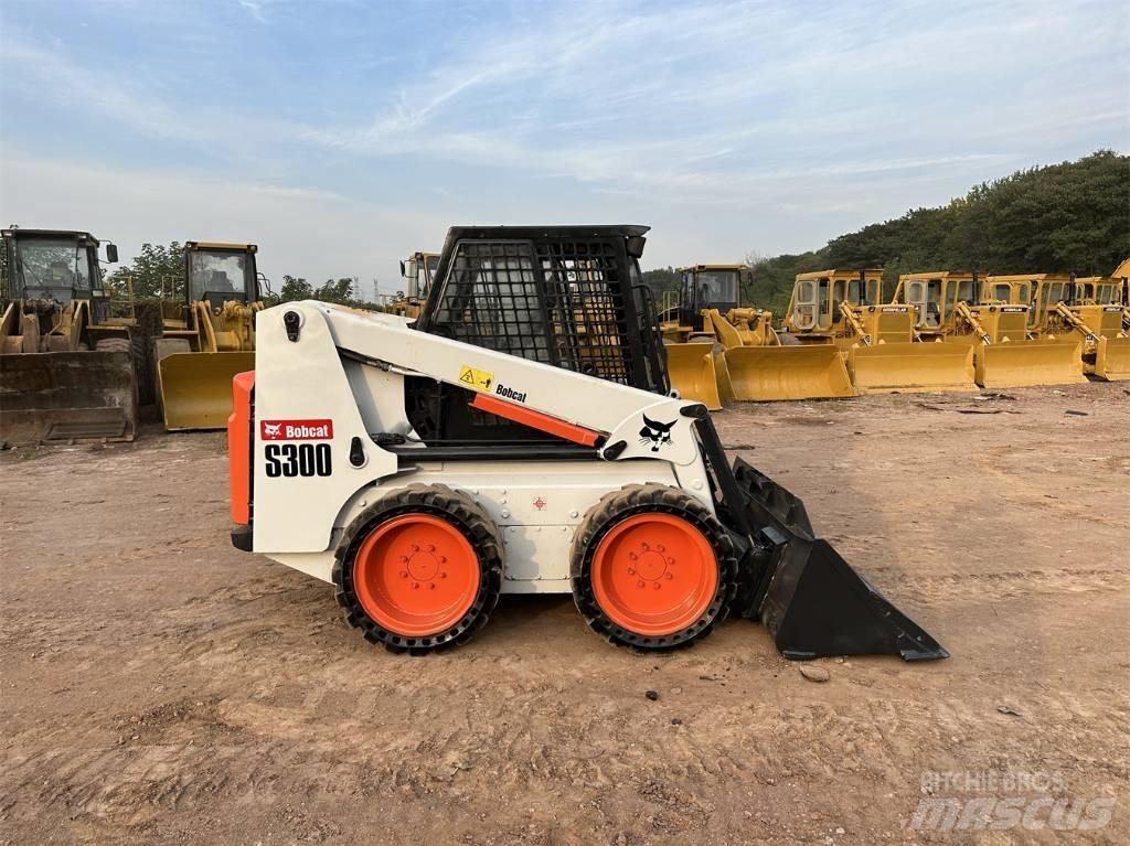 Bobcat S 300 Liukuohjatut kuormaajat