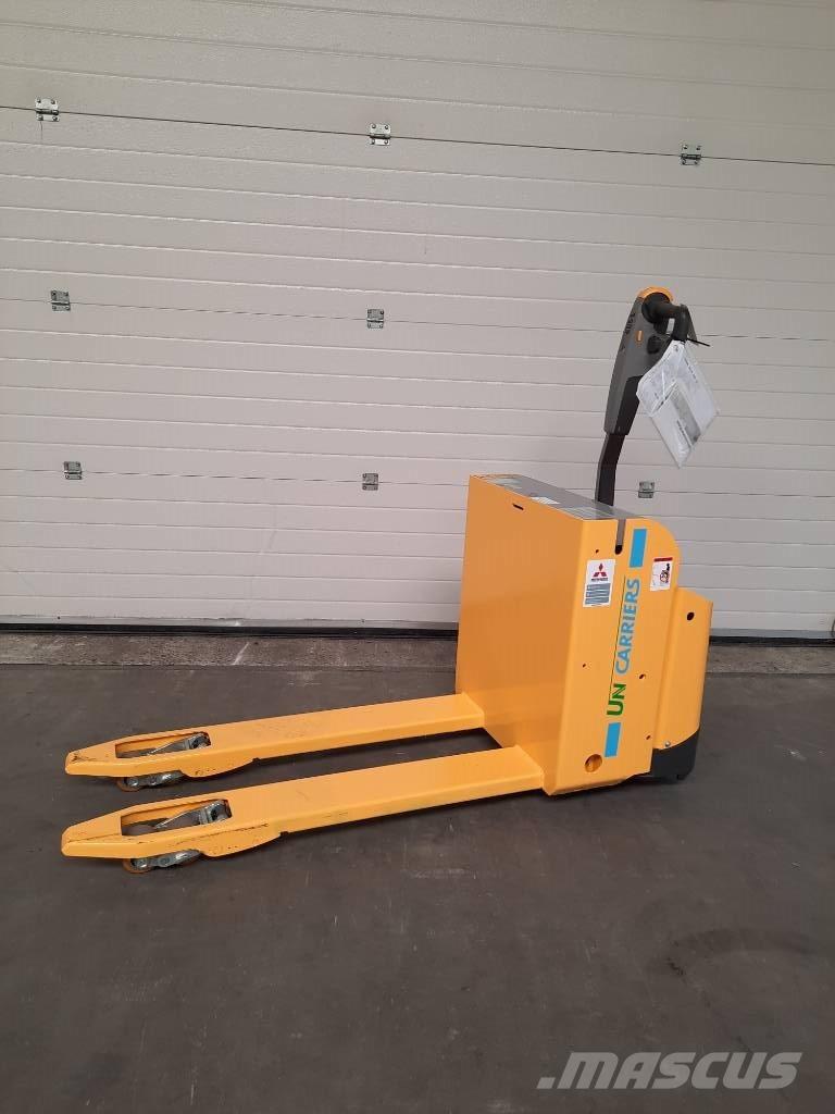 UniCarriers PLL200 Lavansiirtotrukit