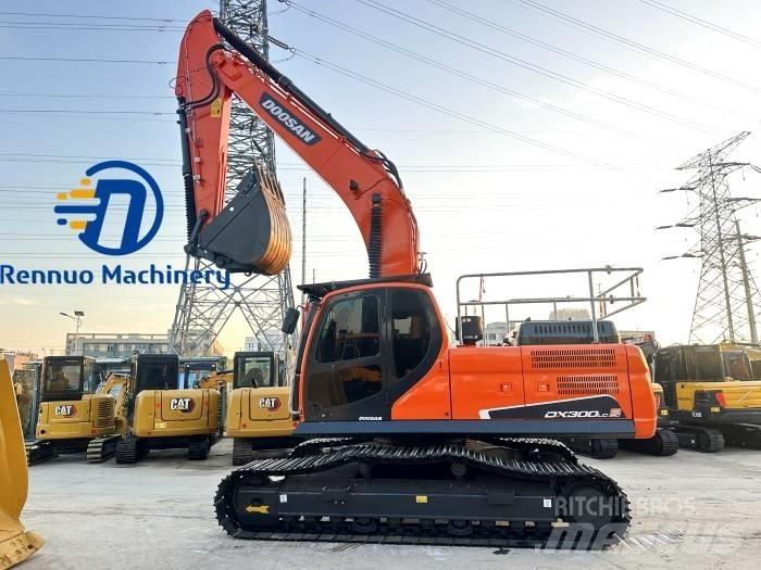 Doosan DX 300LC-9C Telakaivukoneet