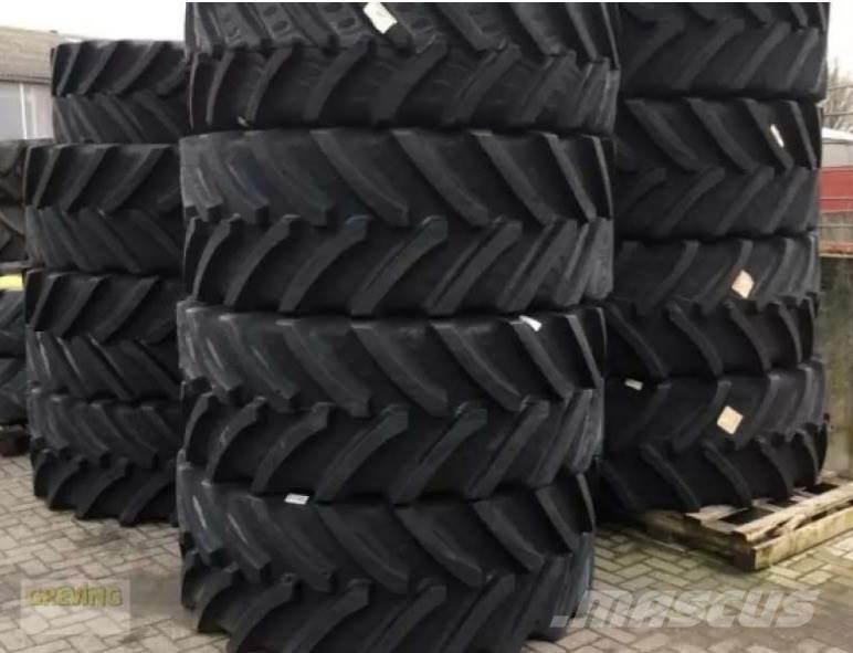 BKT 650/65R42 Renkaat ja vanteet