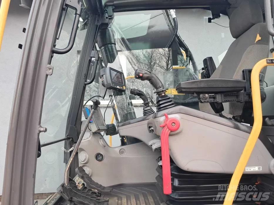 Volvo EC 220 DL Telakaivukoneet