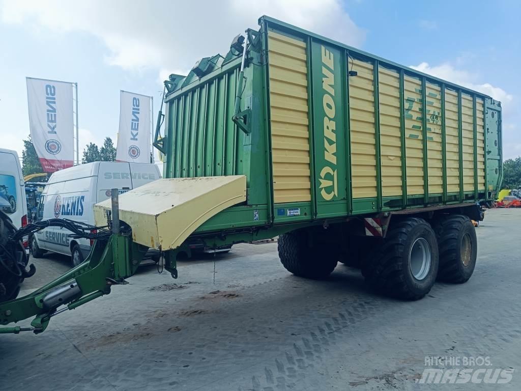 Krone ZX 45 - GL Keräävät noukinvaunut ja silppurivaunut