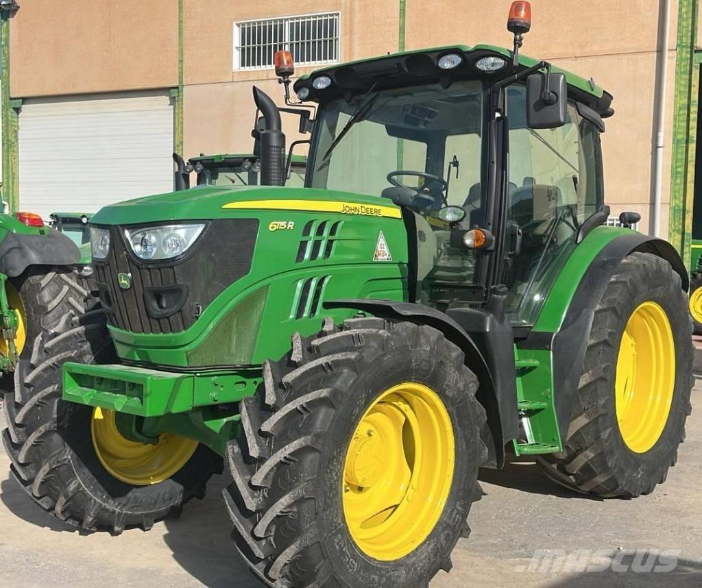 John Deere 6115 R Traktorit