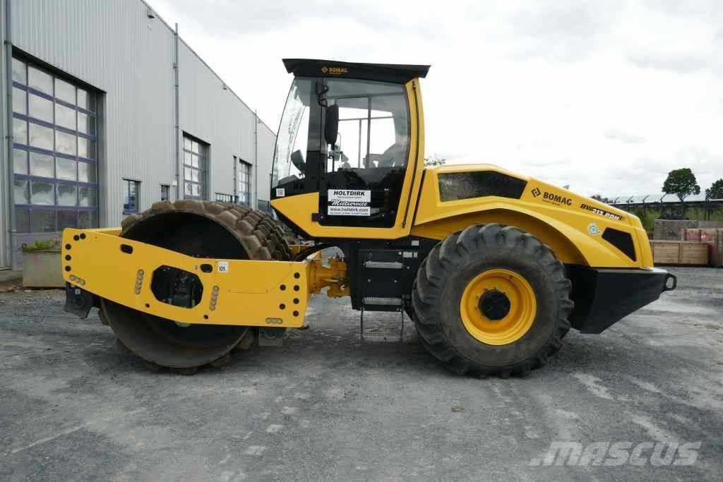 Bomag BW 213 PDH-5 Tiivistyskoneet