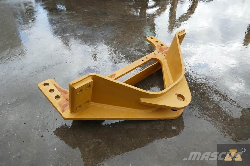 CAT 140M3 Drawbar Muut