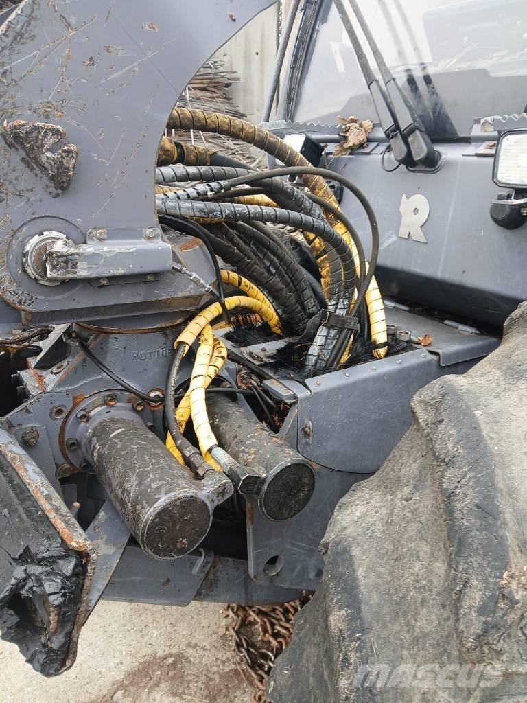 Rottne H8D Harvesterit