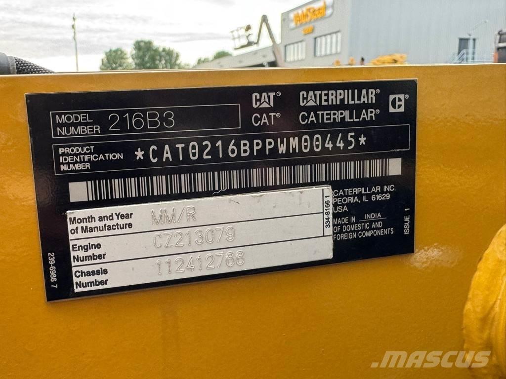 CAT 216B3 Pyöräkuormaajat