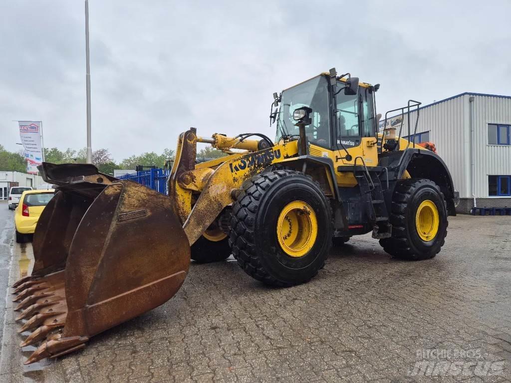 Komatsu WA 380 - 7 Pyöräkuormaajat