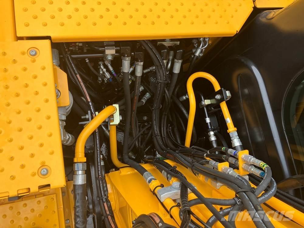 JCB JS145W Pyöräkaivukoneet