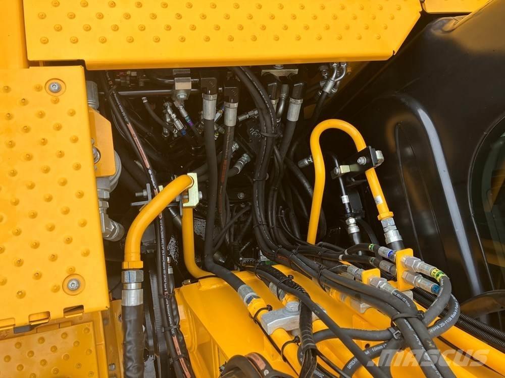 JCB JS145W Pyöräkaivukoneet