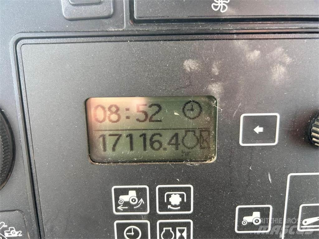 John Deere 7820 Traktorit