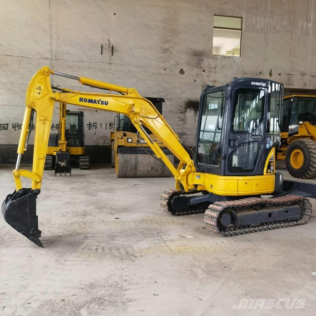 Komatsu PC30 Telakaivukoneet