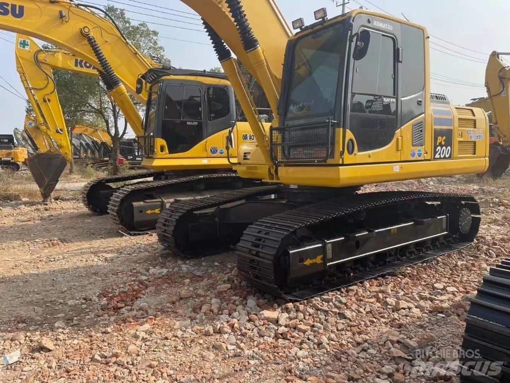 Komatsu PC 200 Telakaivukoneet