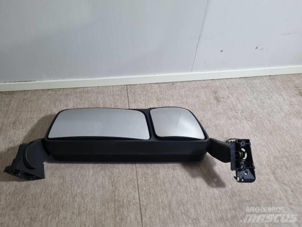 Mercedes-Benz MP4 Alusta ja jousitus