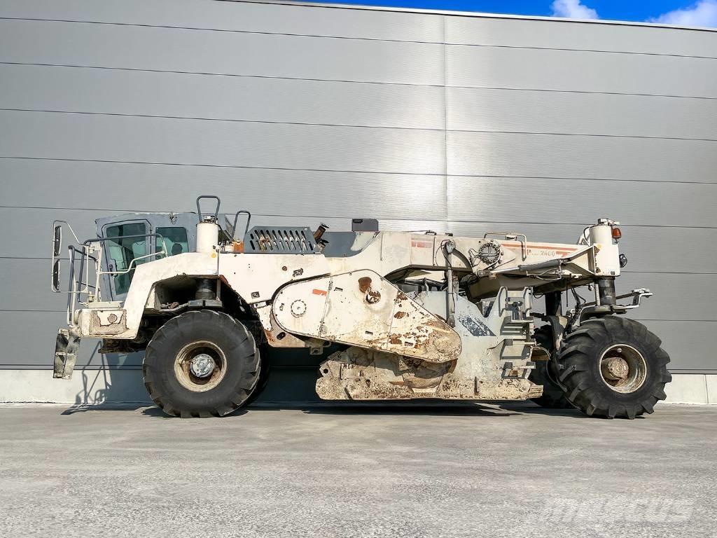 Wirtgen WR 2400 Asfaltin uusiokäyttölaitteet