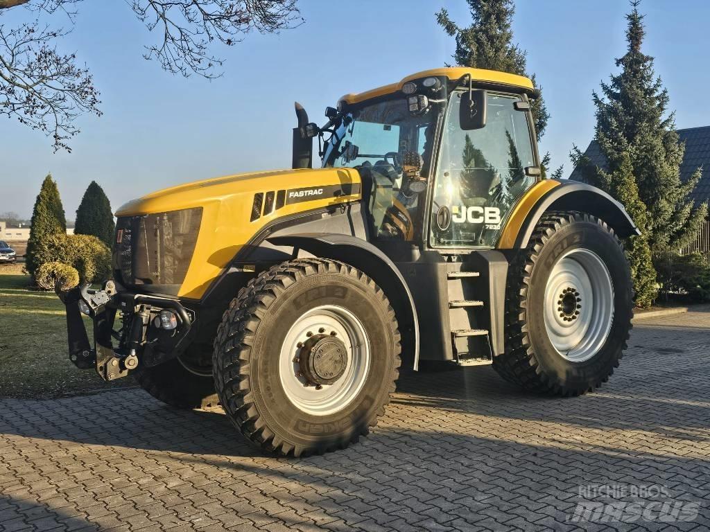 JCB Fastrac 7230 Traktorit