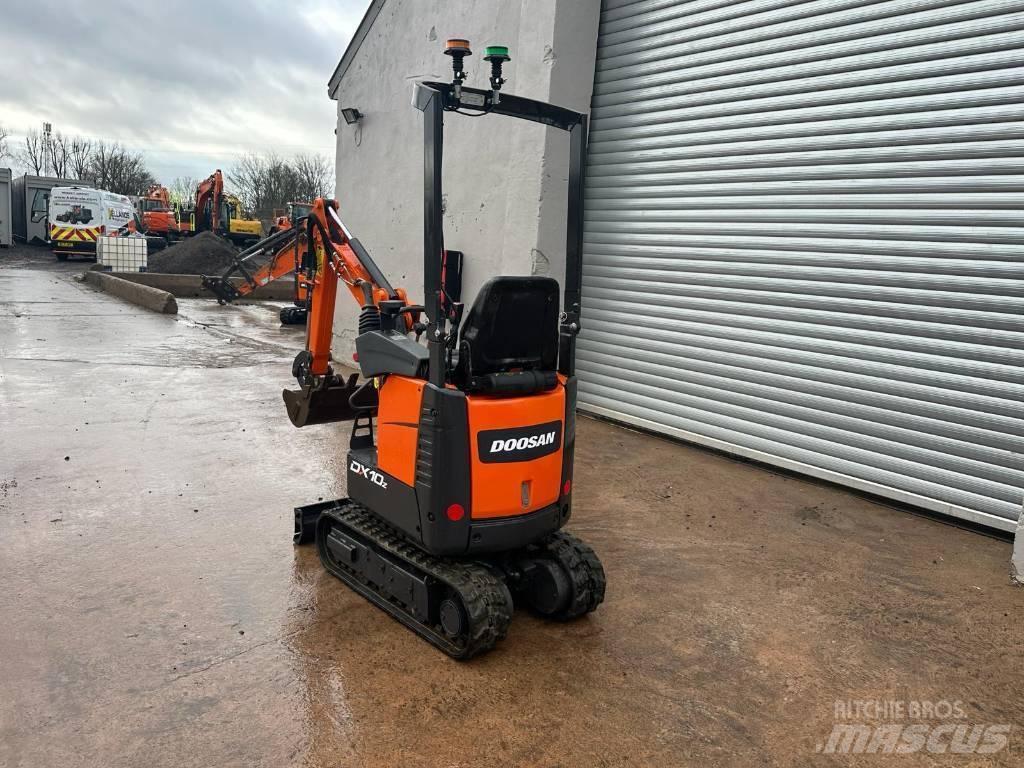 Doosan DX 10 Z Mini excavators < 7t (Mini diggers)
