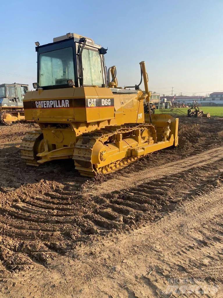 CAT D 6 G Telaketjupuskutraktorit