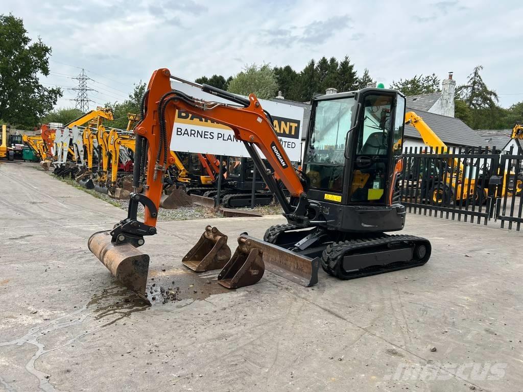 Doosan DX 27 Z Minikaivukoneet < 7t