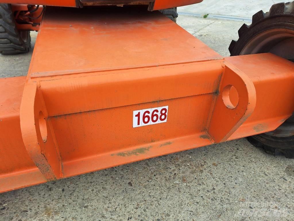 JLG 600 AJ Kuukulkijat