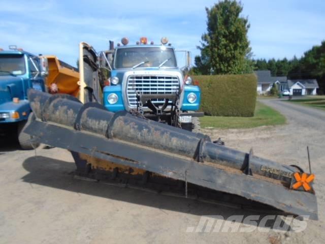 Ford LTL 9000 Lumiaurat