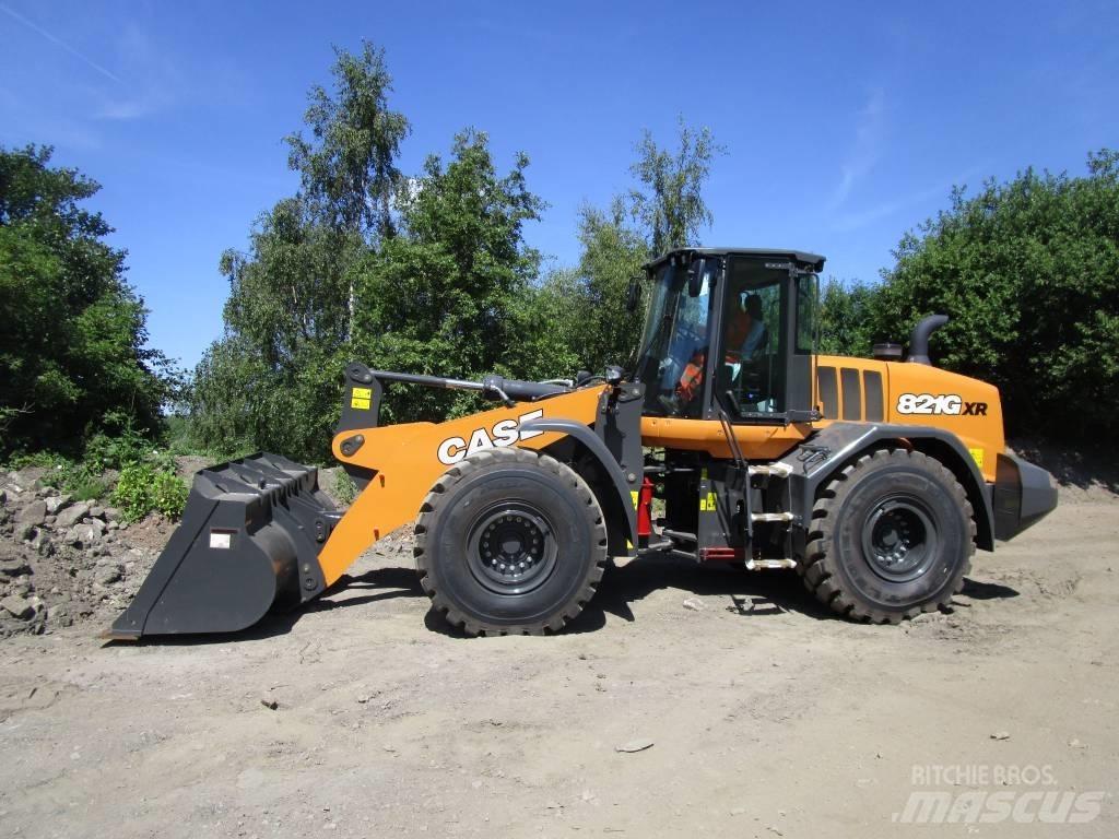 CASE 821 G XR Pyöräkuormaajat