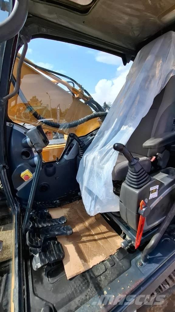 Hyundai R320NLC-9 Telakaivukoneet