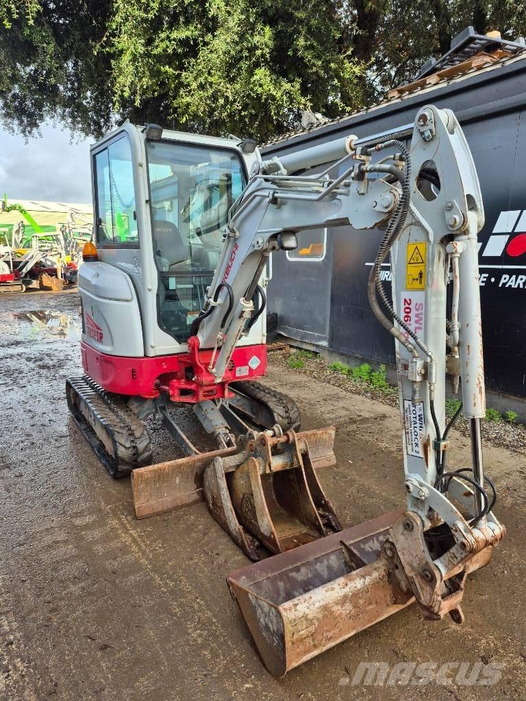 Takeuchi TB 325 R Minikaivukoneet < 7t
