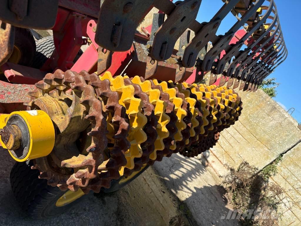 Väderstad Rexius8.2 Jyrät