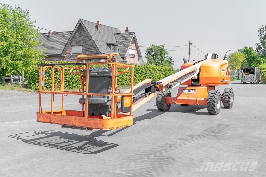 JLG 460 SJ Teleskooppipuominostimet