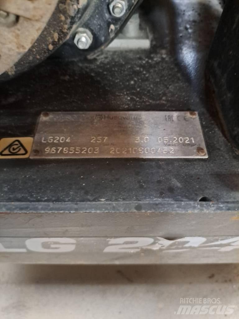 Husqvarna LG 204 Tärylevyt