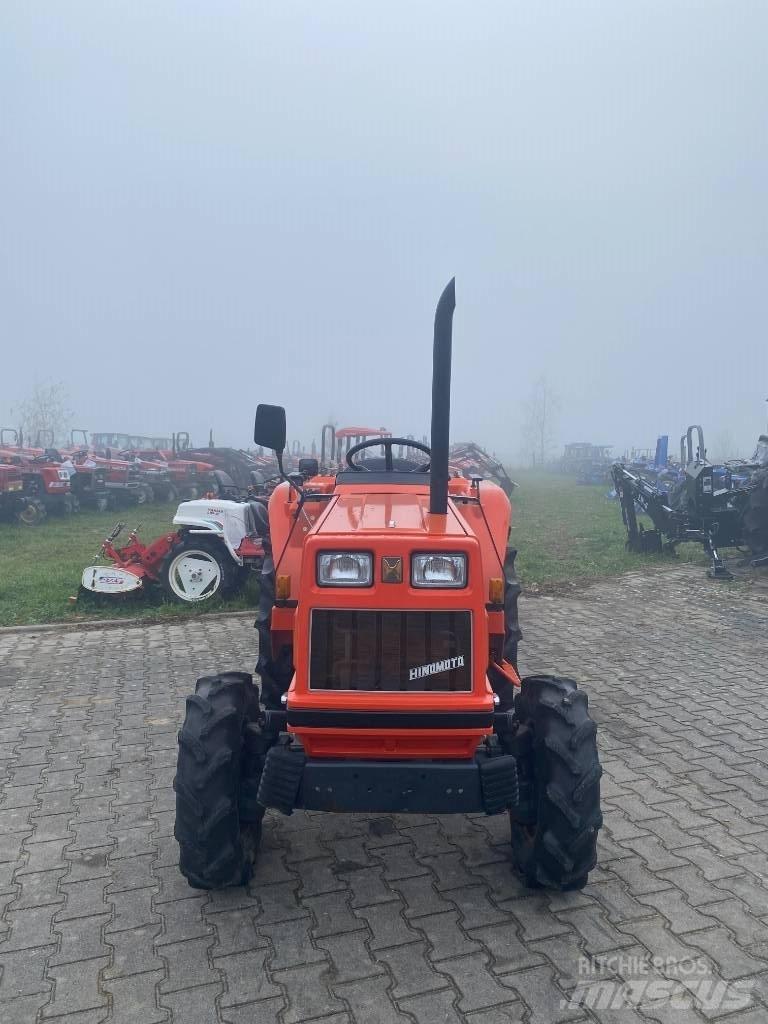 Hinomoto N239 Taajamatraktorit