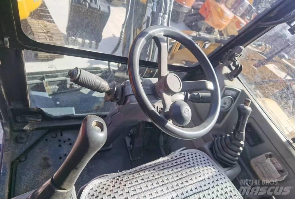 Hyundai Robex 60 W Pyöräkaivukoneet
