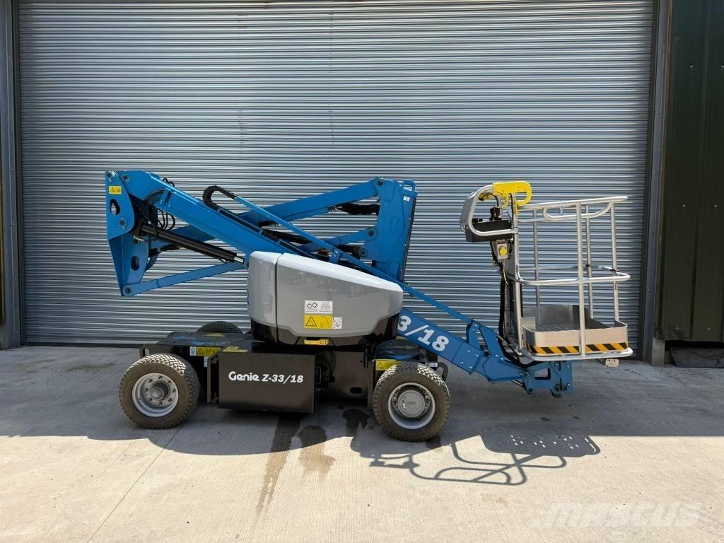 Genie Z 33/18 Kuukulkijat